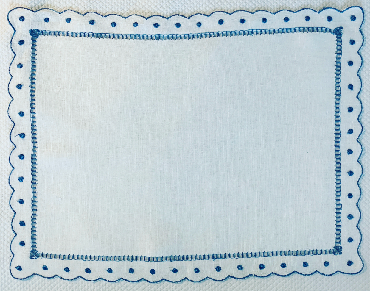 Blue and White Dot and Scalloped Placemat