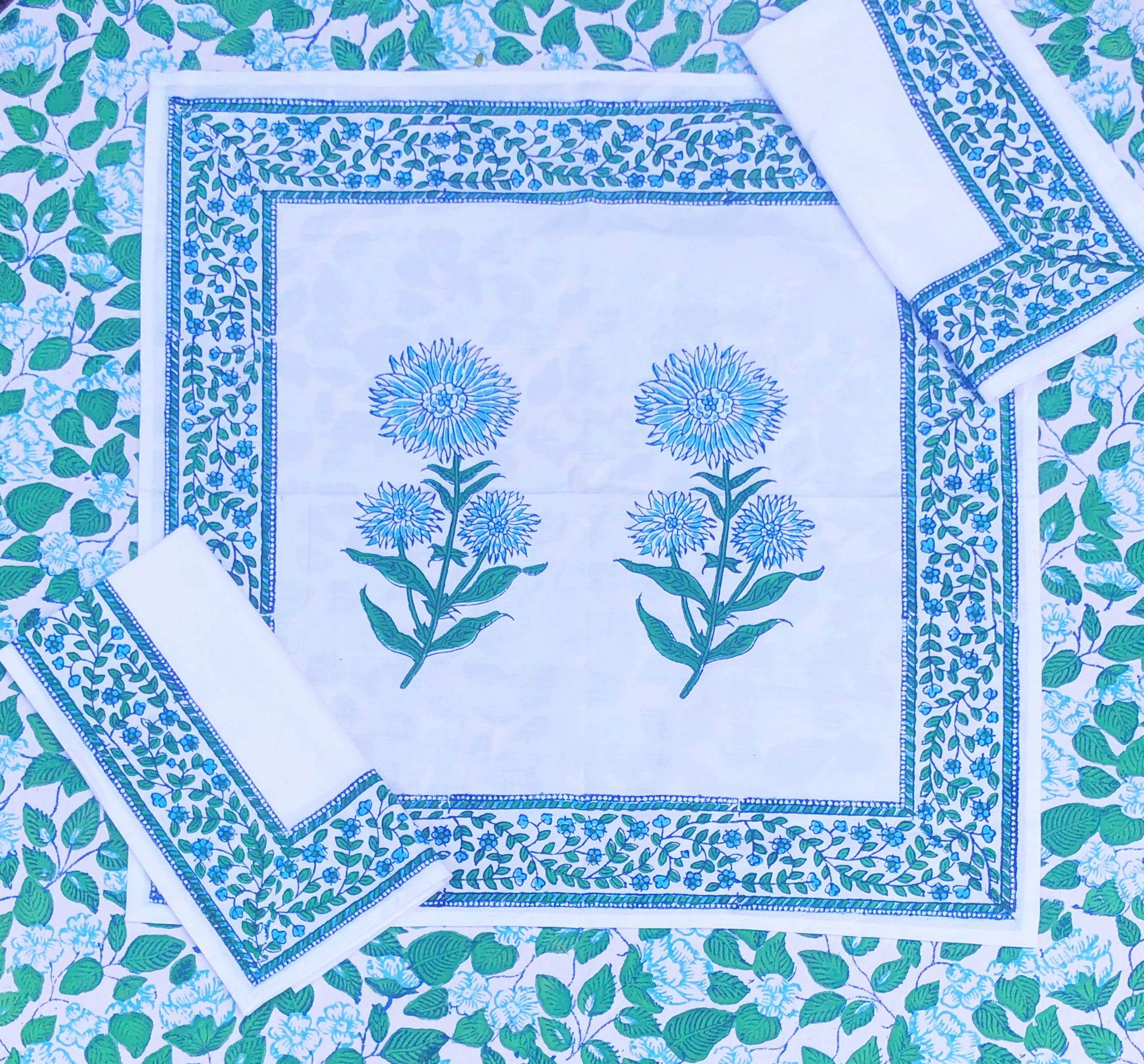 Flower Napkins with Border