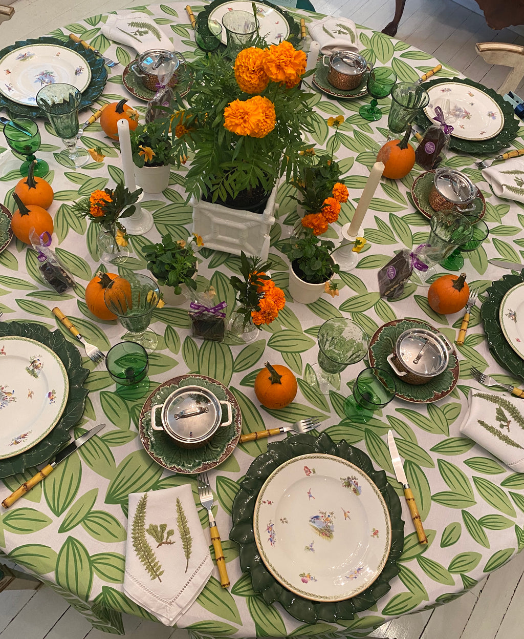 Green Leaf Tablecloth