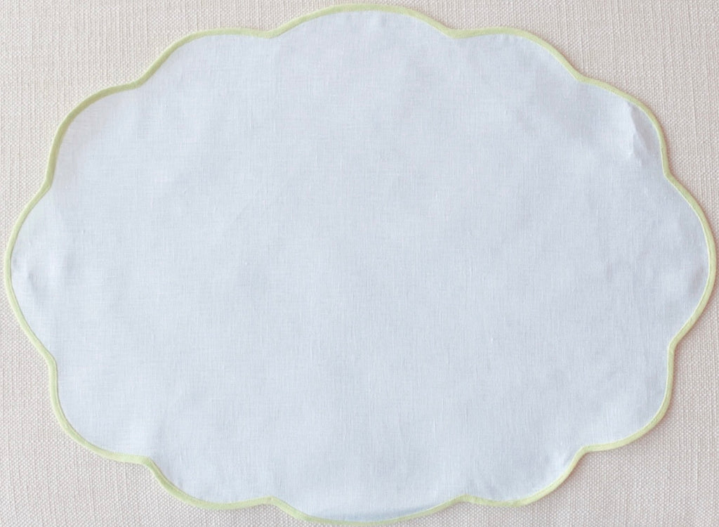 White and Green Oval Scalloped Placemat