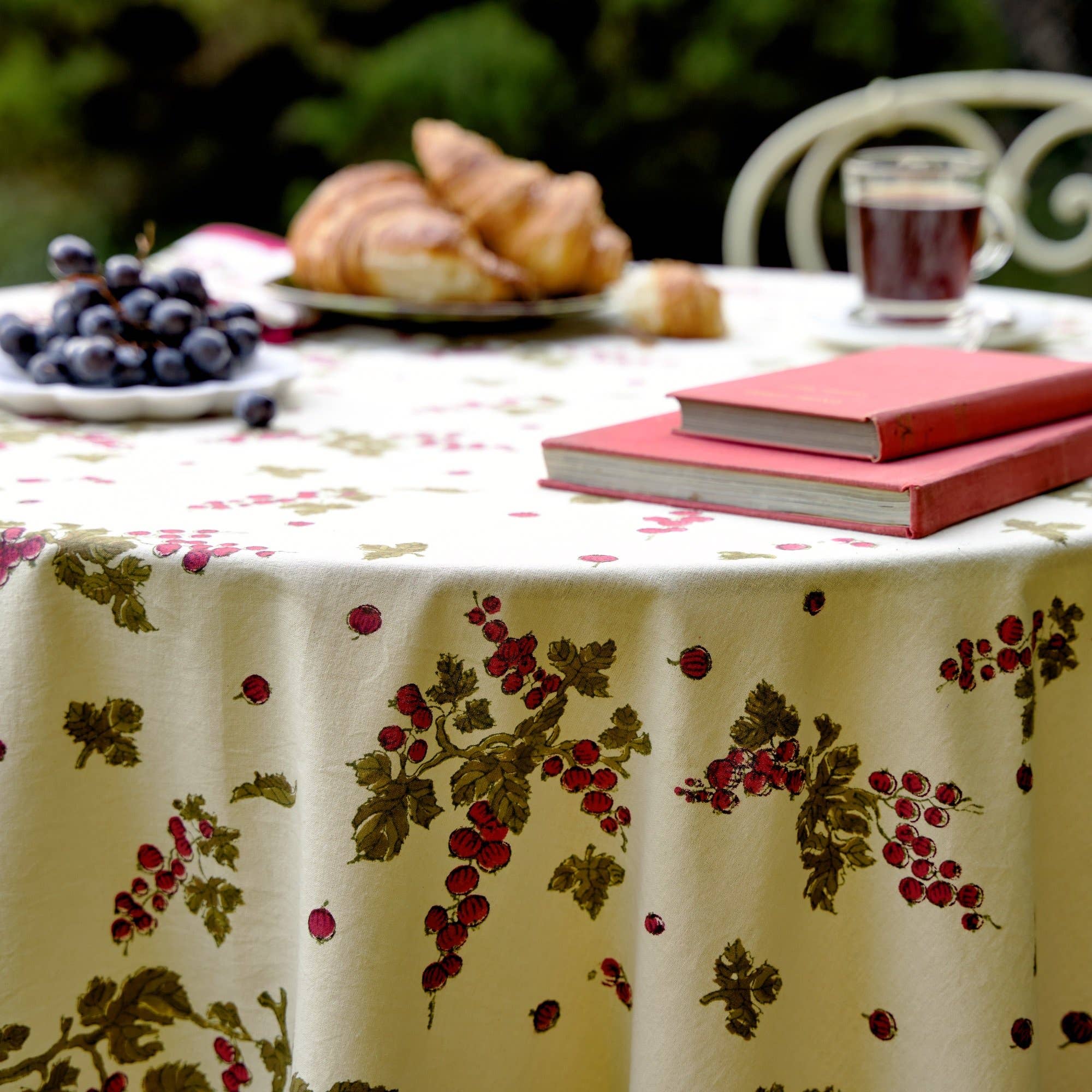 Gooseberry Red & Green | French Tablecloths: 90" Round