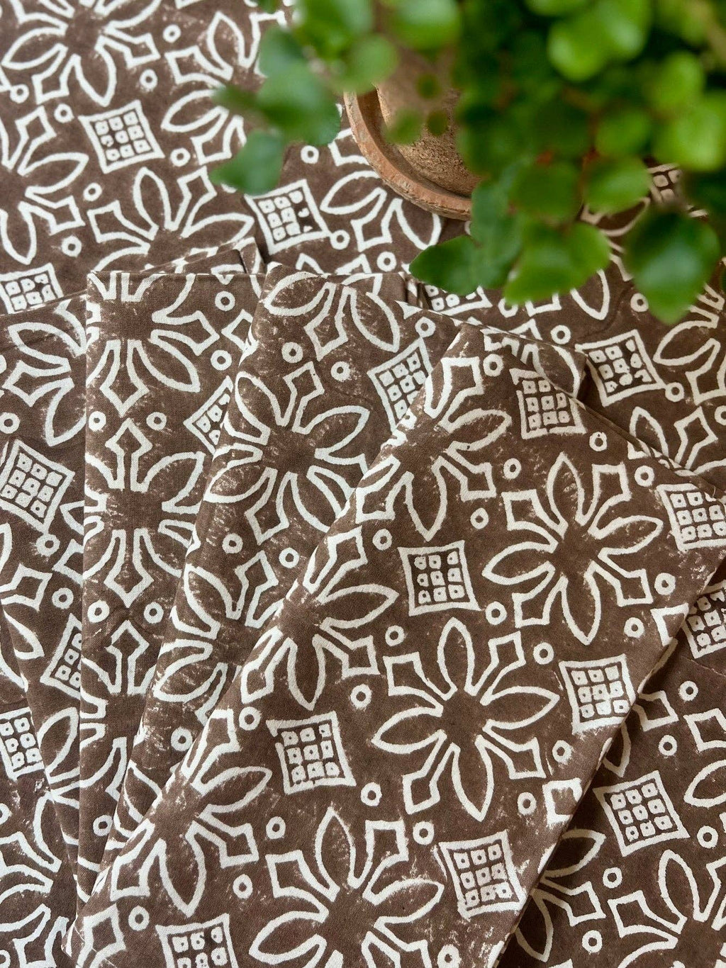 Medallion Napkins in Chocolate Brown- Set of 4