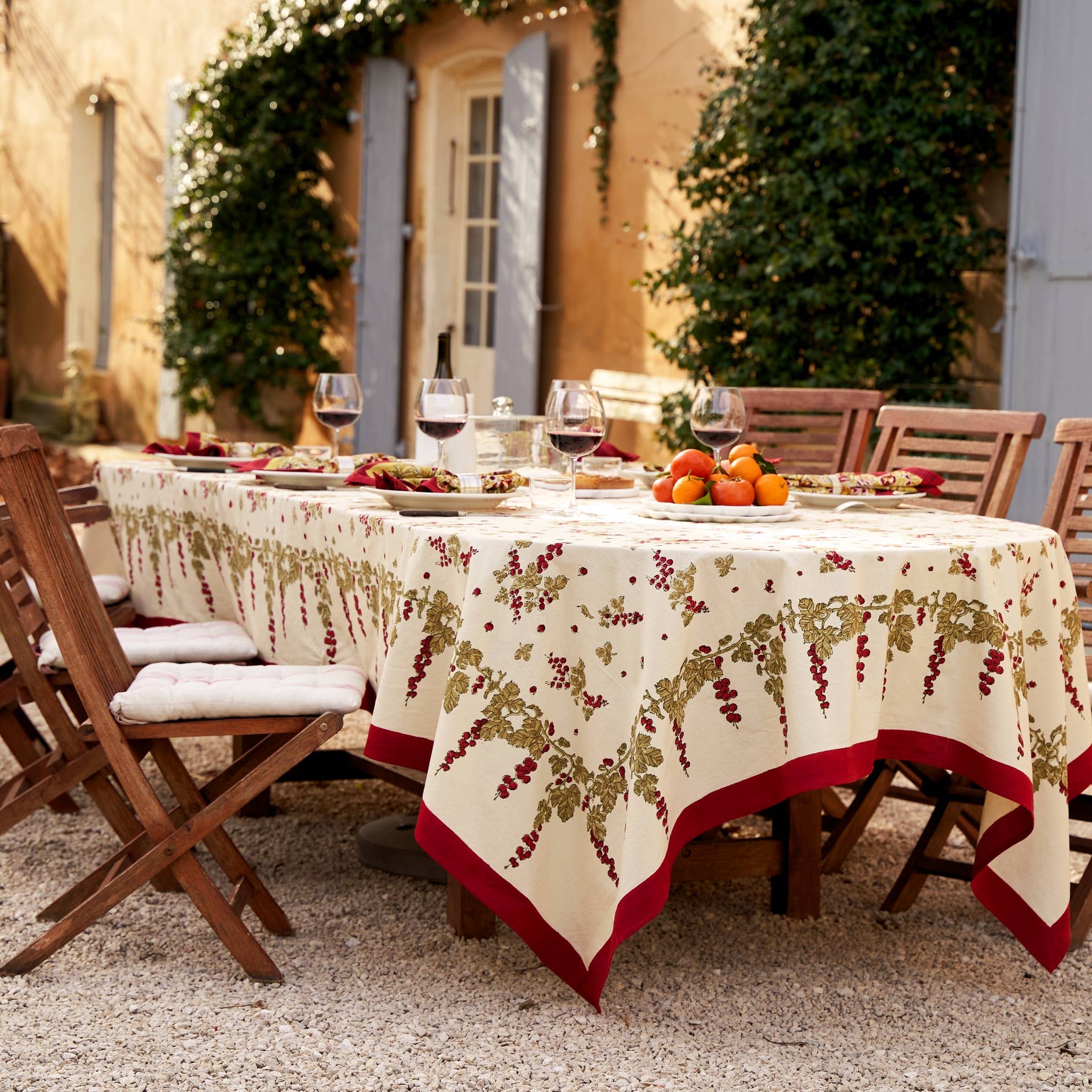 Gooseberry Red & Green | French Tablecloths: 90" Round