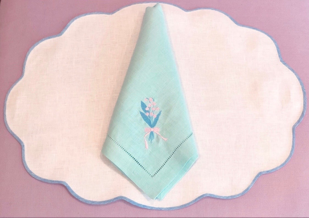 Scalloped Placemats & Embroidered Napkins