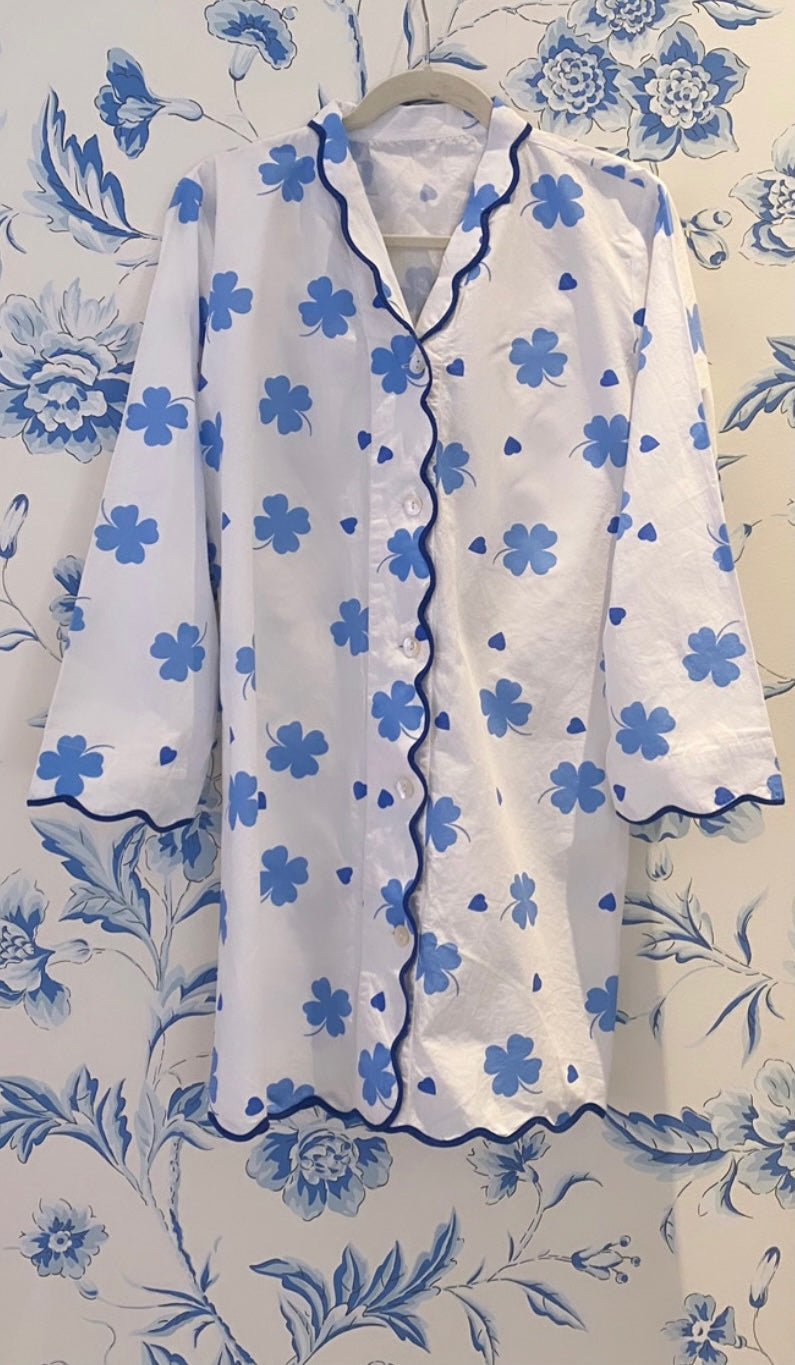 Blue Clover and Heart Scalloped Nightshirt