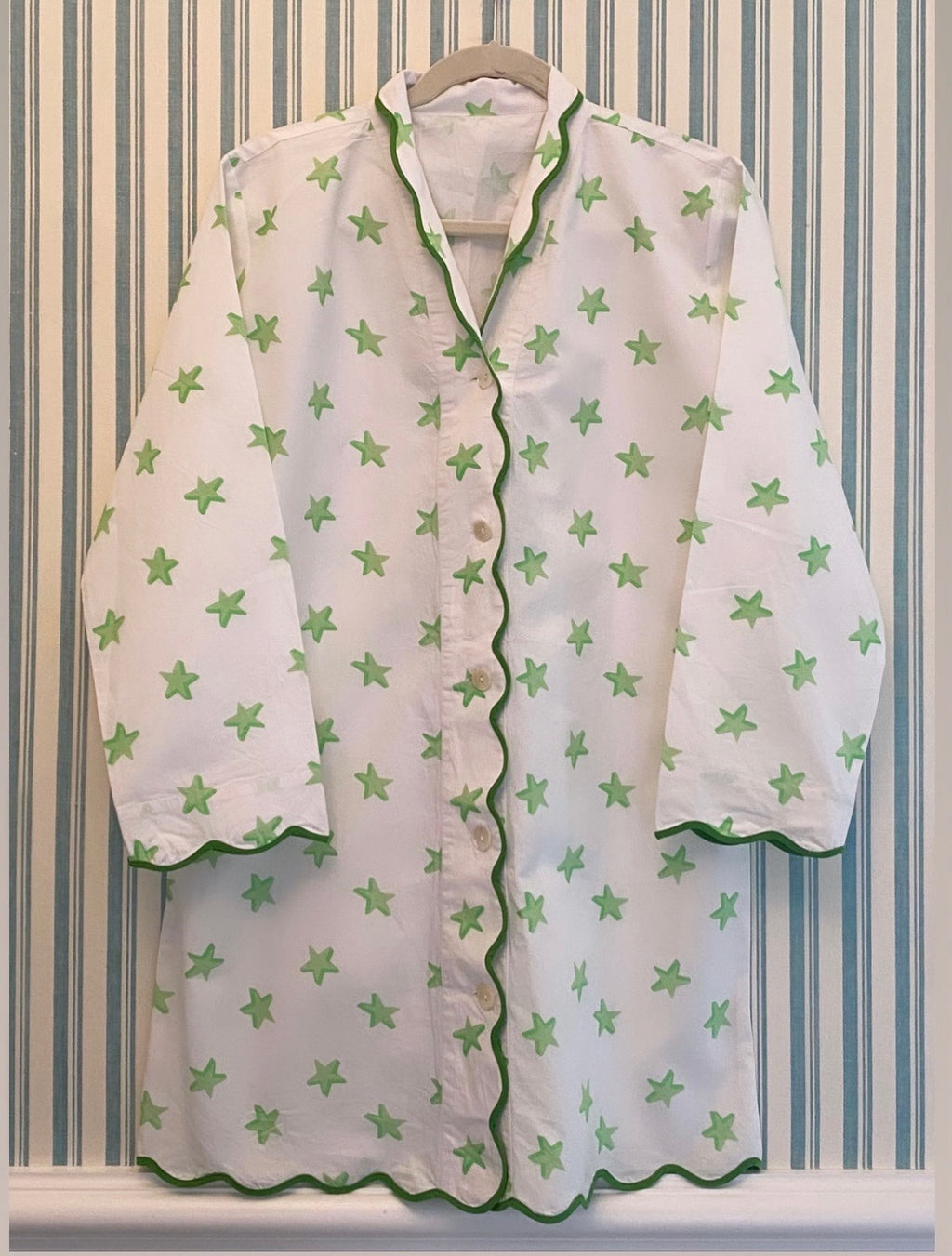 Green Star Nightshirt