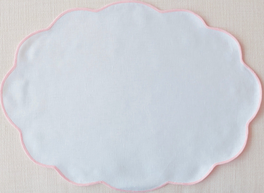 White and Pink Oval Scalloped Placemat